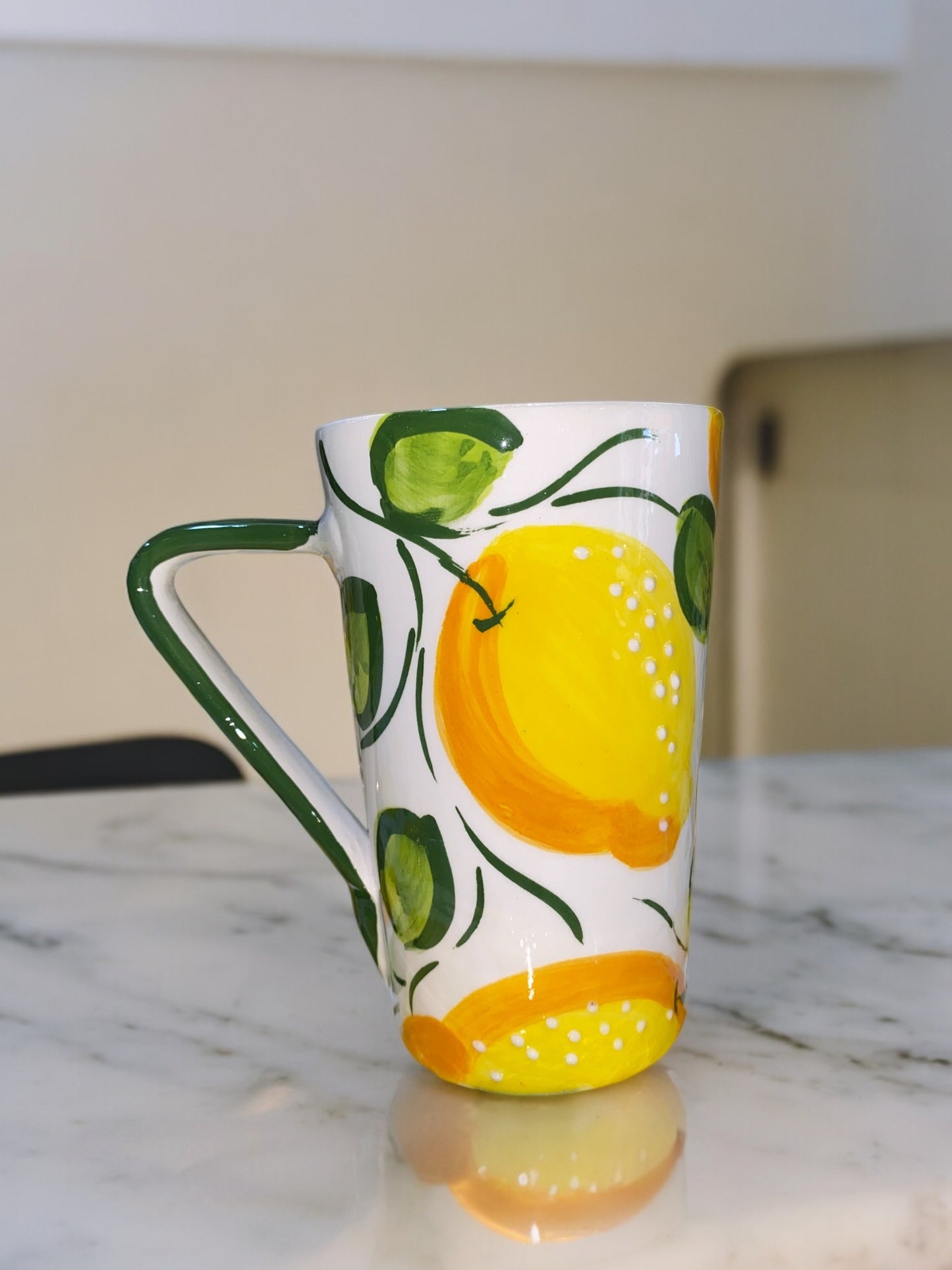 Grand Mug en Céramique Artisanale - Motifs Citrons