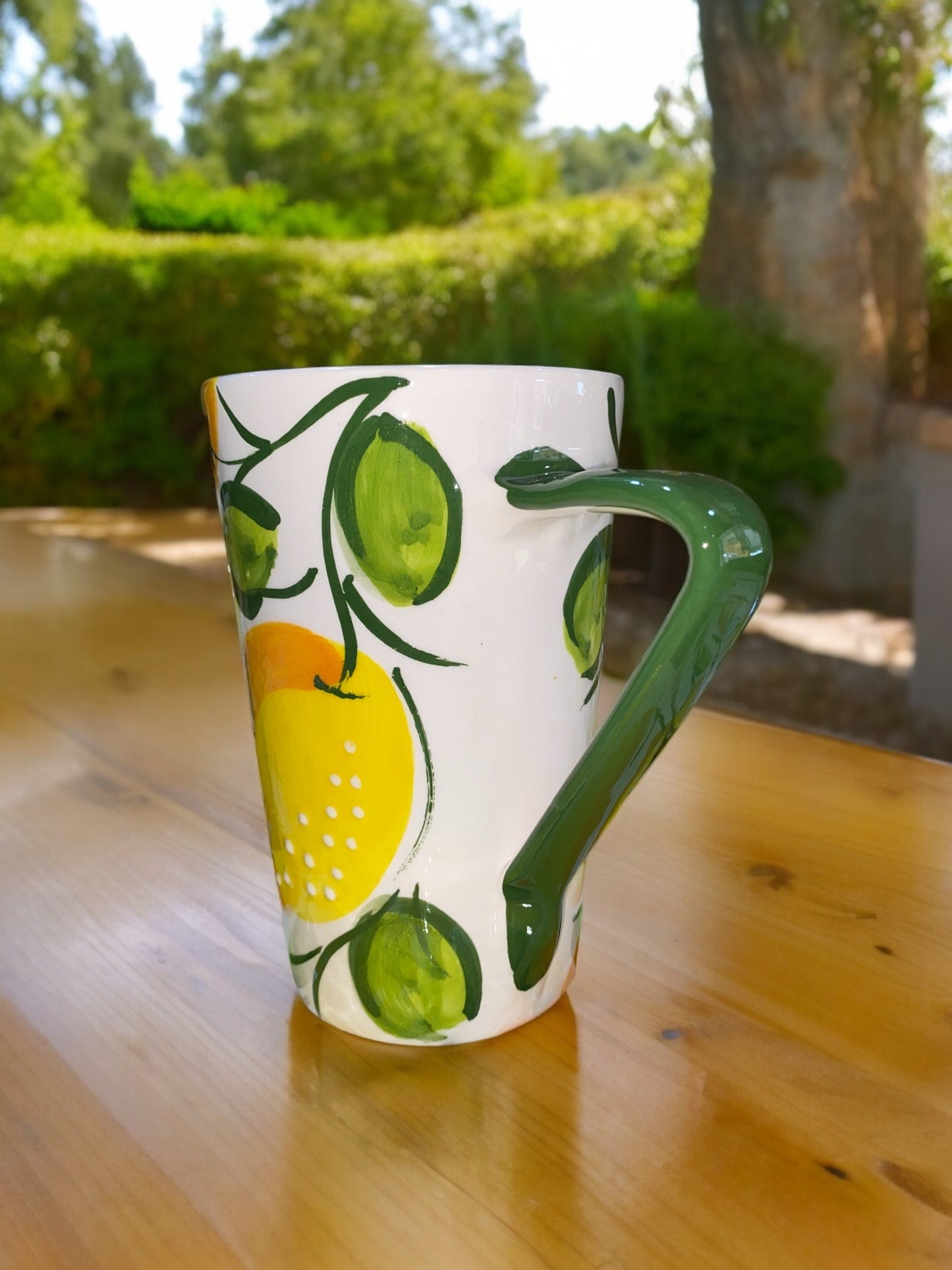 Grand Mug en Céramique Artisanale - Motifs Citrons