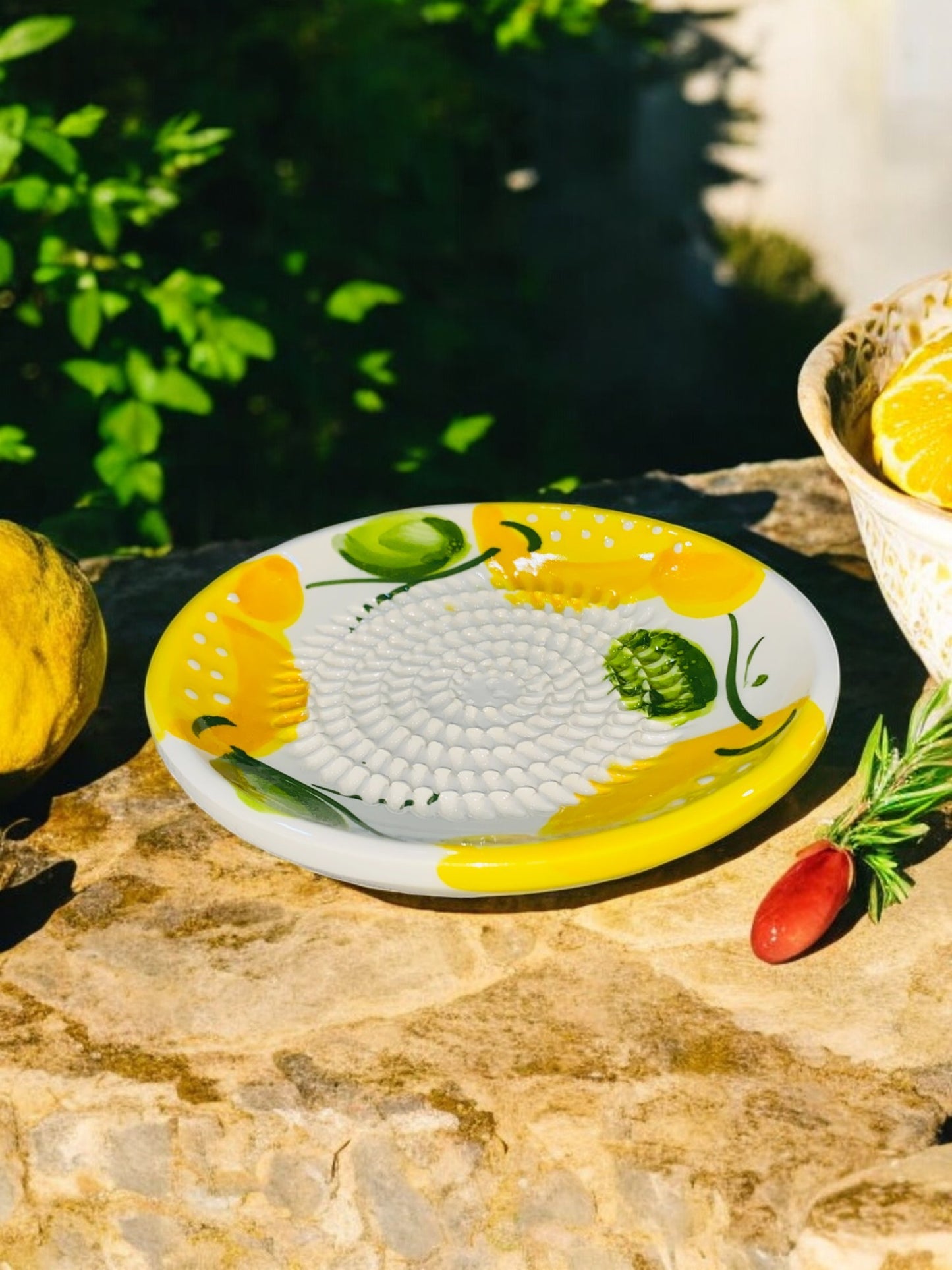 Gratte-Ail en Céramique Artisanale - Motifs Citrons