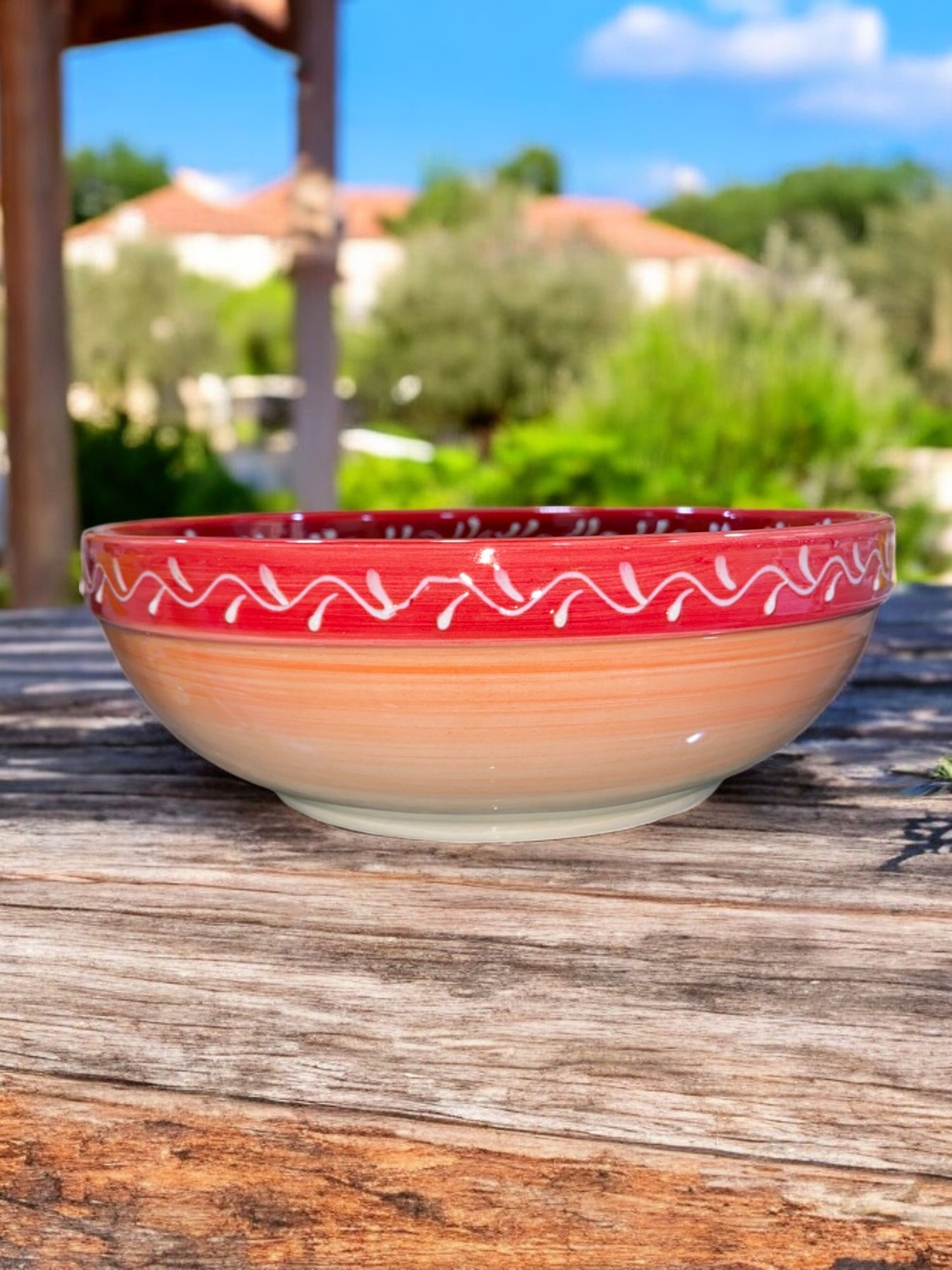 Saladier en Céramique Artisanale - Motif Provençal Rouge